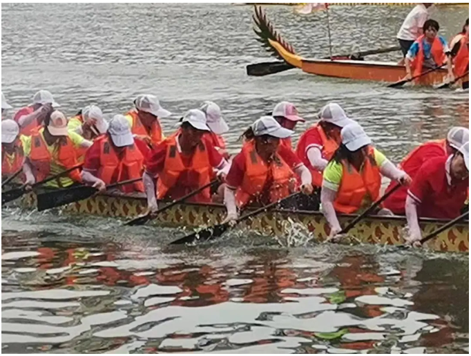 霸氣！廣西桂林華喆仿石漆女子龍舟隊勇創佳績！